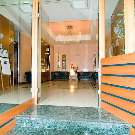 בולוניה Astor Hotel מראה חיצוני תמונה