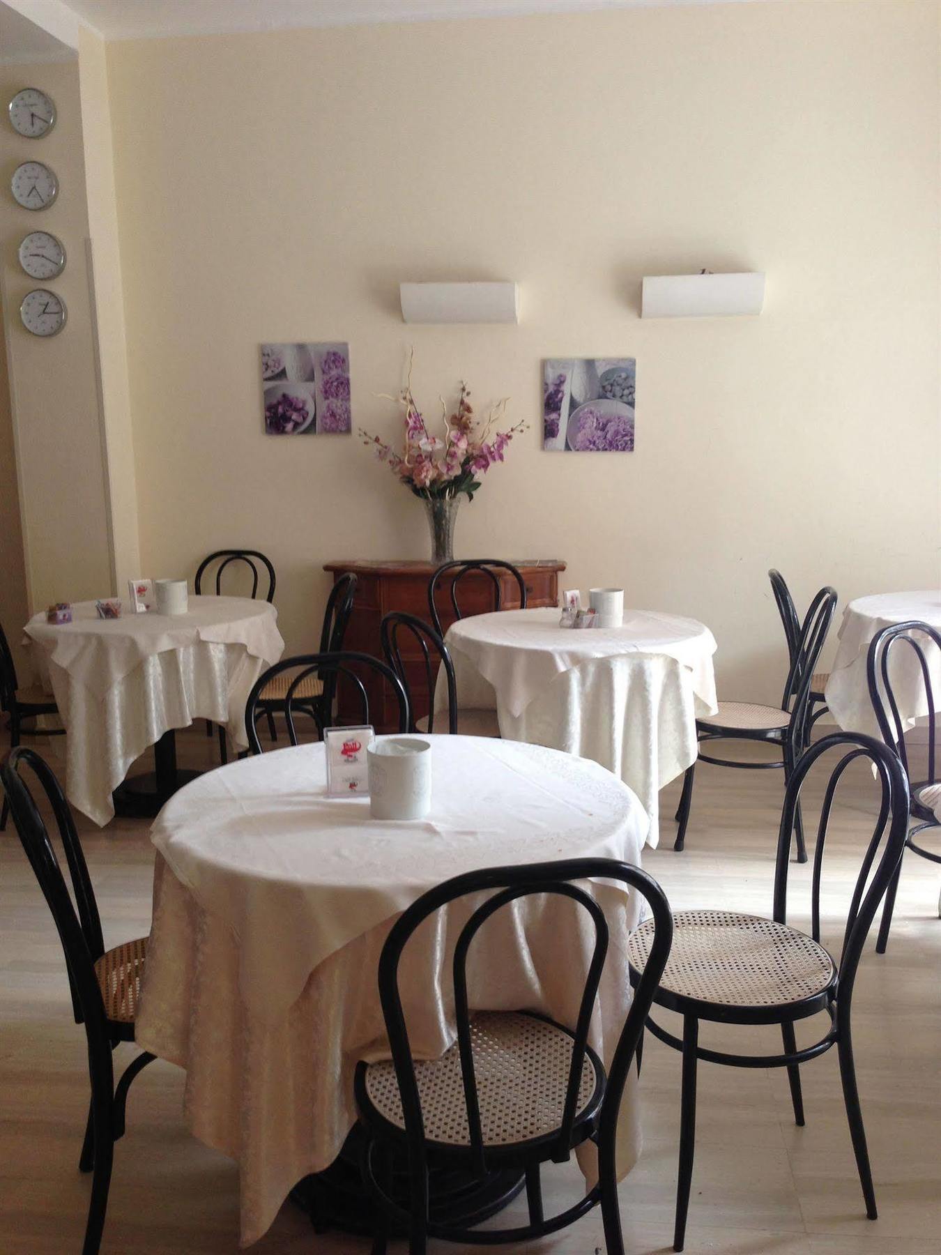 בולוניה Astor Hotel מראה חיצוני תמונה